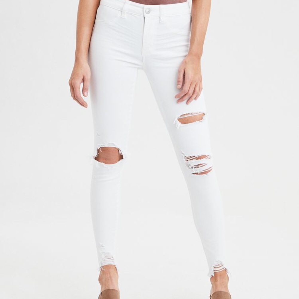 American eagle White jeans